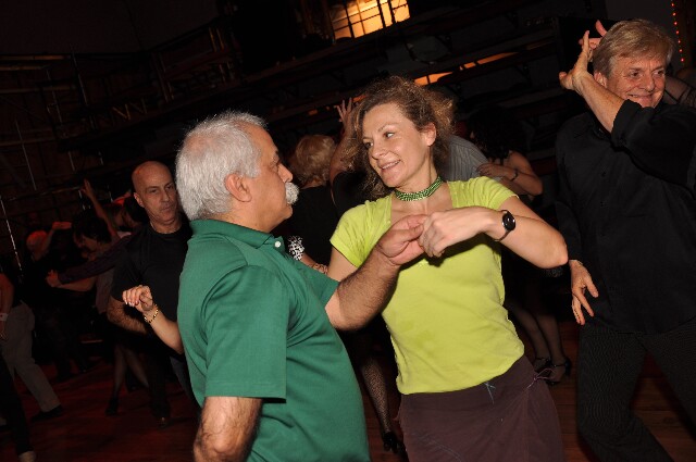min 2009 11 29 station danse 247